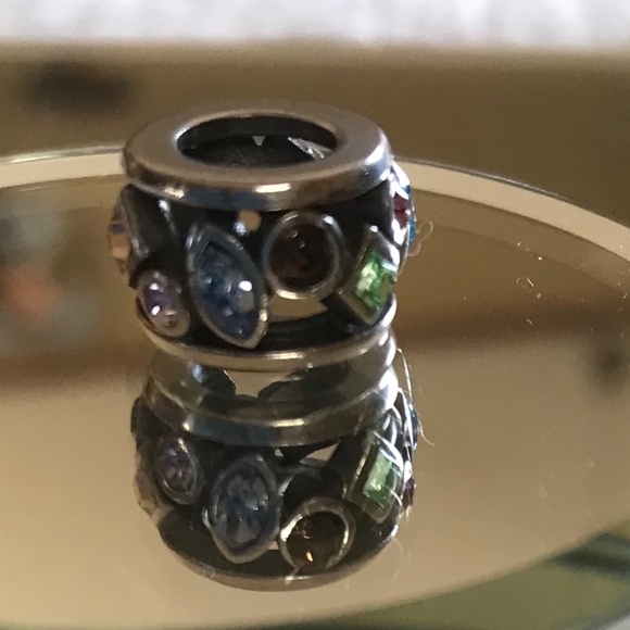 Jeweled Pandora style charm, from CAESARS PALACE in Vegas gift shop. - Picture 6 of 8